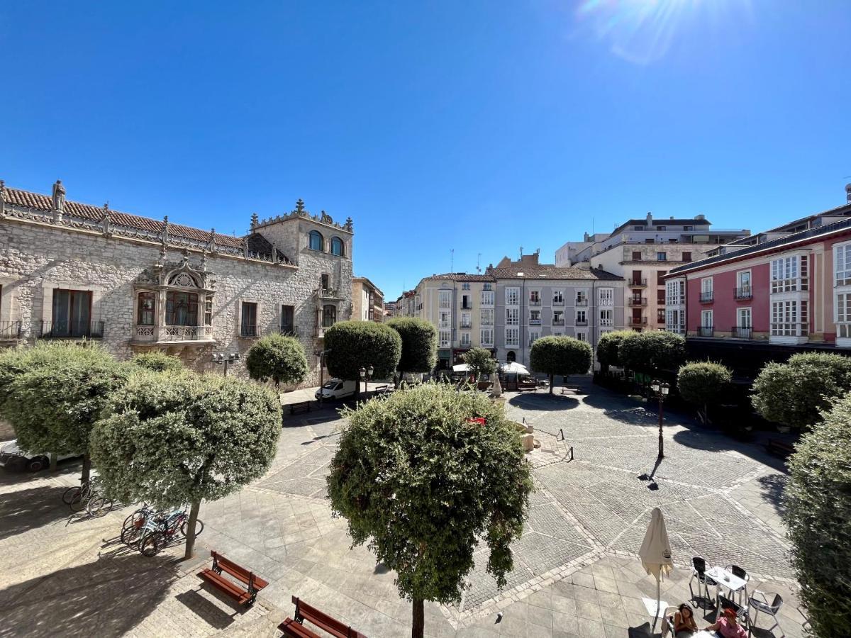 Atuaire Home Plaza De Libertad Junto A El Cid Campeador Burgo Eksteriør bilde